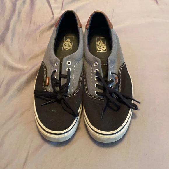 Vans old school shoes - Picture 1 of 5